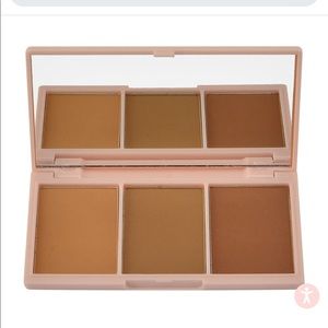 Basic Beauty BRONZY AF  BRONZER PALETTE